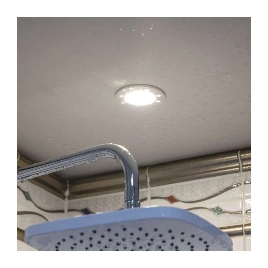 Hangende LED Badkamer plafond verlichting LORI LED/4,5W/230V IP65 2700/4000K diameter 8,5 cm wit