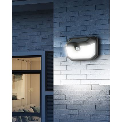 LED Solar wandlamp met een sensor LED/4W/5.5V IP65