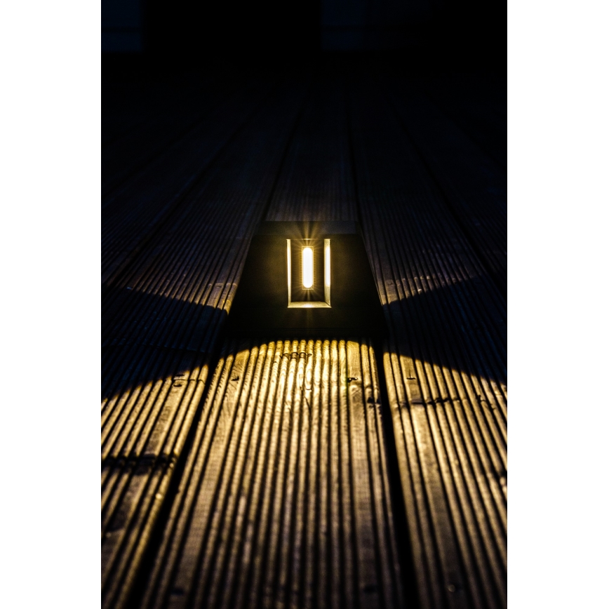 LED Solar Wandlamp met sensor LED/2W/5V IP54 1300 mAh