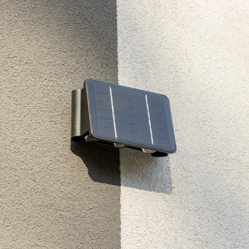 LED Solar wandlamp met een sensor LED/2W/5V IP54