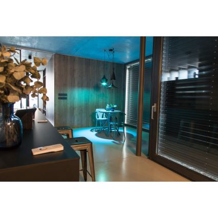 Immax NEO 07745L - Dimbare LED RGB+CCT-lamp E14/6W/230V 2700-6500K Wi-Fi Tuya