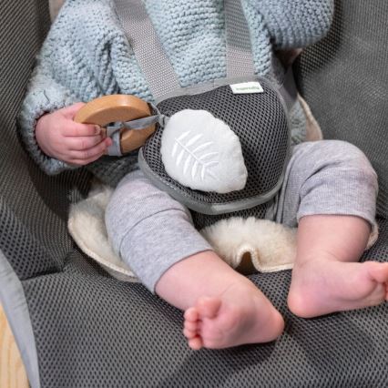 Ingenuity - Baby vibrerend ligbed met melodie EVERY SEASON WESLEY 3xC grijs