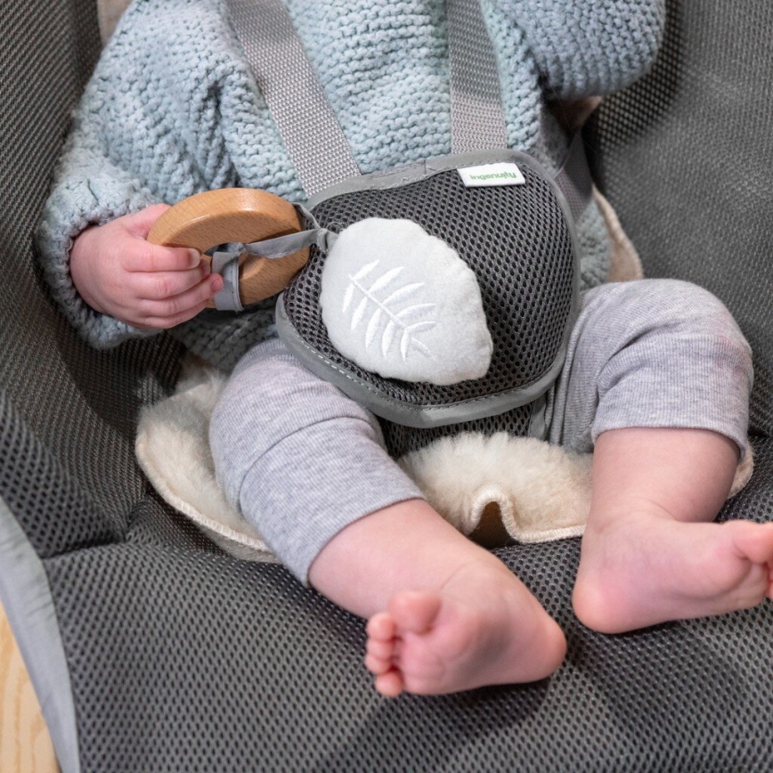 Ingenuity - Baby vibrerend ligbed met melodie EVERY SEASON WESLEY 3xC grijs