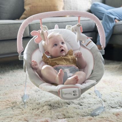 Ingenuity - Baby vibrerend ligbed met melodie FLORA THE UNICORN 3xC