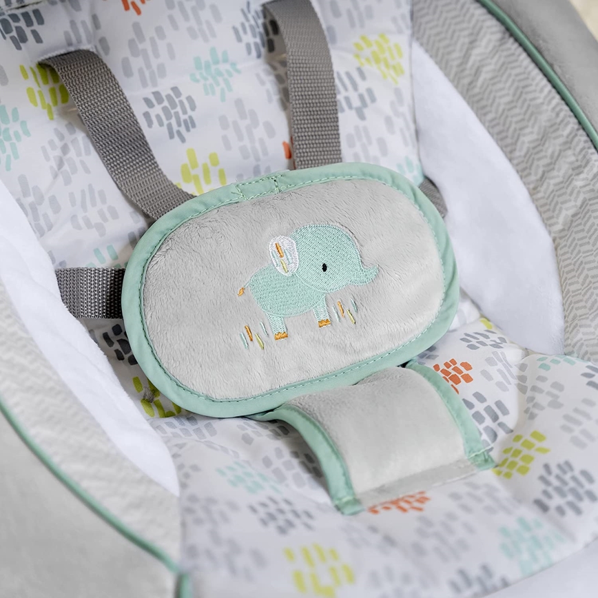 Ingenuity - Baby vibrerende schommel met melodie 2in1 WIMBERLY 4xD + 1xC