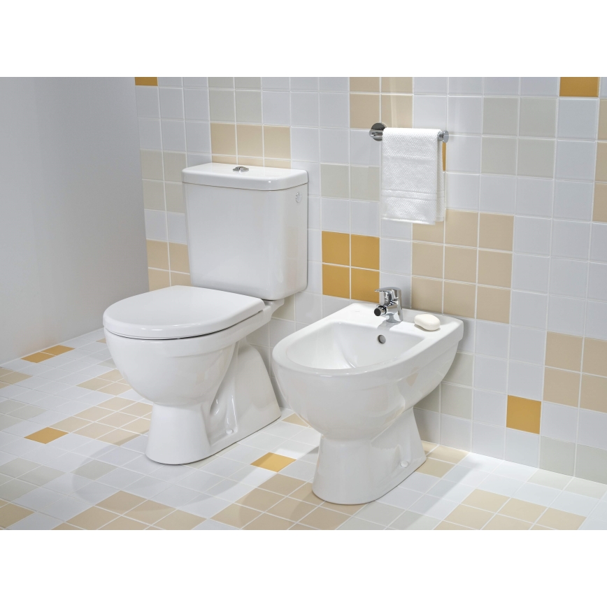 JIKA H8263870002413 - Toilet met gesloten voorziening LYRA keramiek/wit