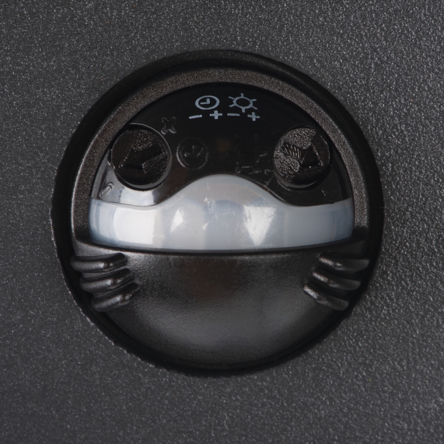 LED buitenwandlamp met bewegings- en schemersensor REKA LED/7W/230V IP54 antraciet hoekig