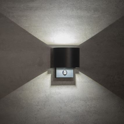 LED buitenwandlamp met bewegings- en schemersensor REKA LED/7W/230V IP54 antraciet rond