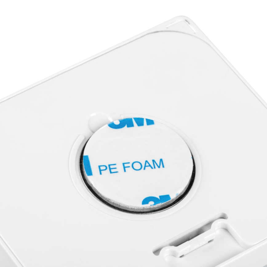LED-inbouwarmatuur met bewegings- en schemersensor IRS LED/0,3W/3xAAA IP54 wit