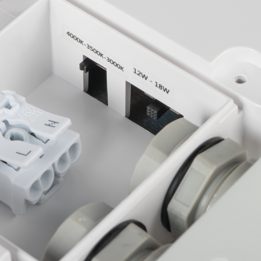 LED Plafondlamp voor buiten BENO LED/12/18W/230V 3000/3500/4000K IP65 wit hoekig