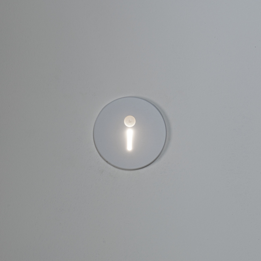 LED-traparmatuur met bewegings- en schemersensor MAGNIK LED/1,7W/230V 2700/3300/3900/4600/5700K wit, rond