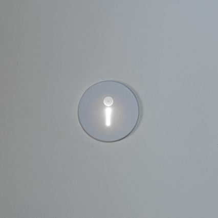 LED-traparmatuur met bewegings- en schemersensor MAGNIK LED/1,7W/230V 2700/3300/3900/4600/5700K wit, rond