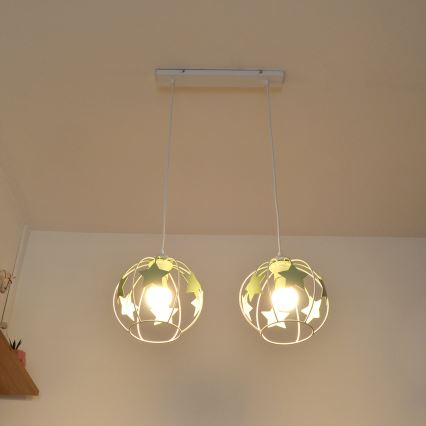 Kinder hanglamp aan een koord STARS 2xE27/15W/230V groen/wit