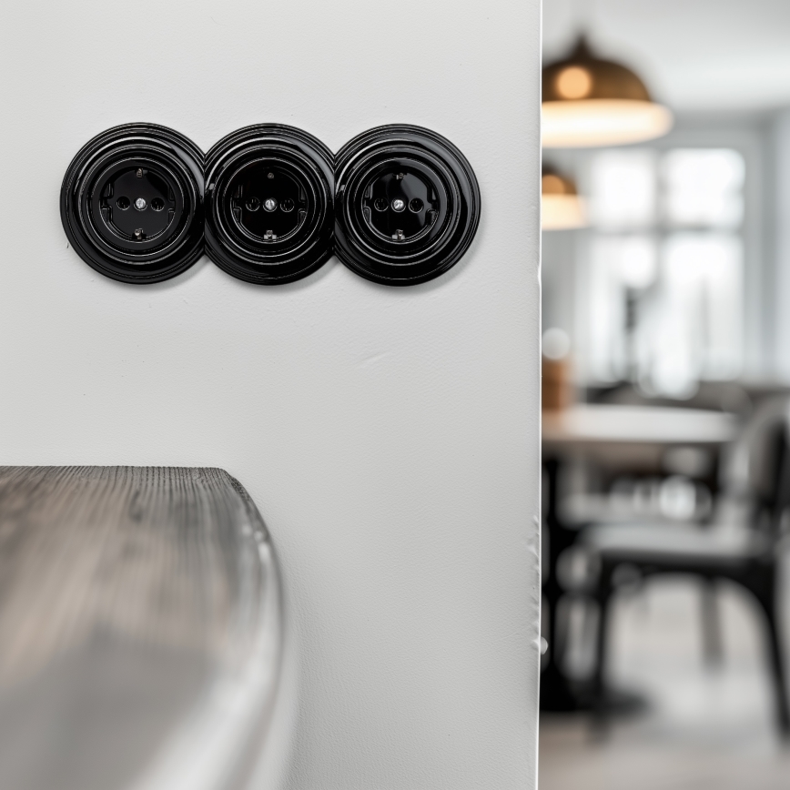 Kliklap - 3-voudige retro wandcontactdoos voor huishoudelijk gebruik met SCHUKO-afdekraam, 230 V, zwart