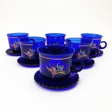 Koffie set blauw met een boeketmotief en blauw en rood bloem