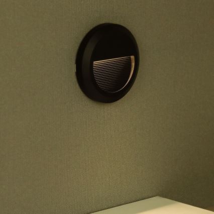 LED Buitenlamp voor trappen LED/2W/230V IP65 3000K zwart