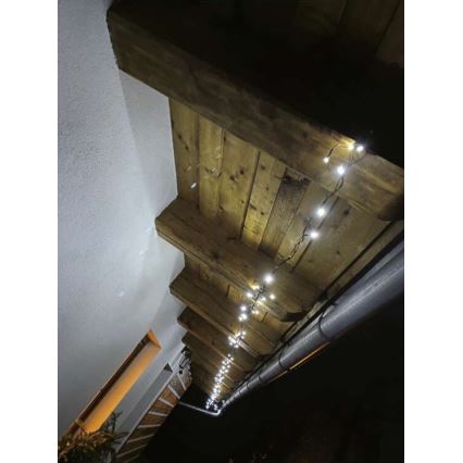 LED buitensnoer 40xLED/9m IP44 koud wit