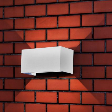 LED buitenwandlamp LED/24W/230V 3000K IP65 wit