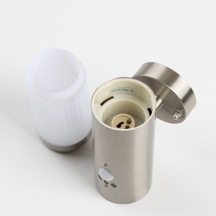 LED buitenwandlamp met bewegingssensor 1xGU10/5W/230V IP44 mat chroom