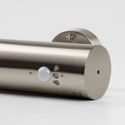 LED buitenwandlamp met bewegingssensor 1xGU10/5W/230V IP44 mat chroom