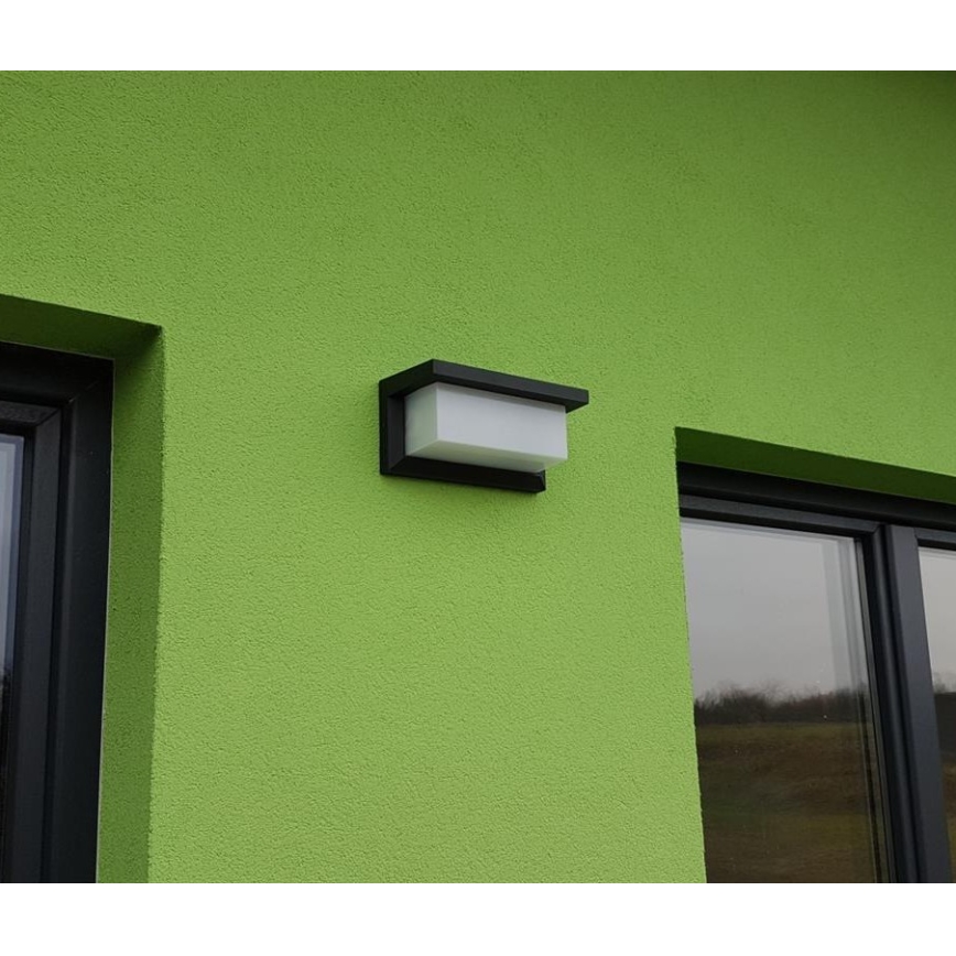 LED Buitenwandlamp met sensor LED/12W/230V IP54 zwart