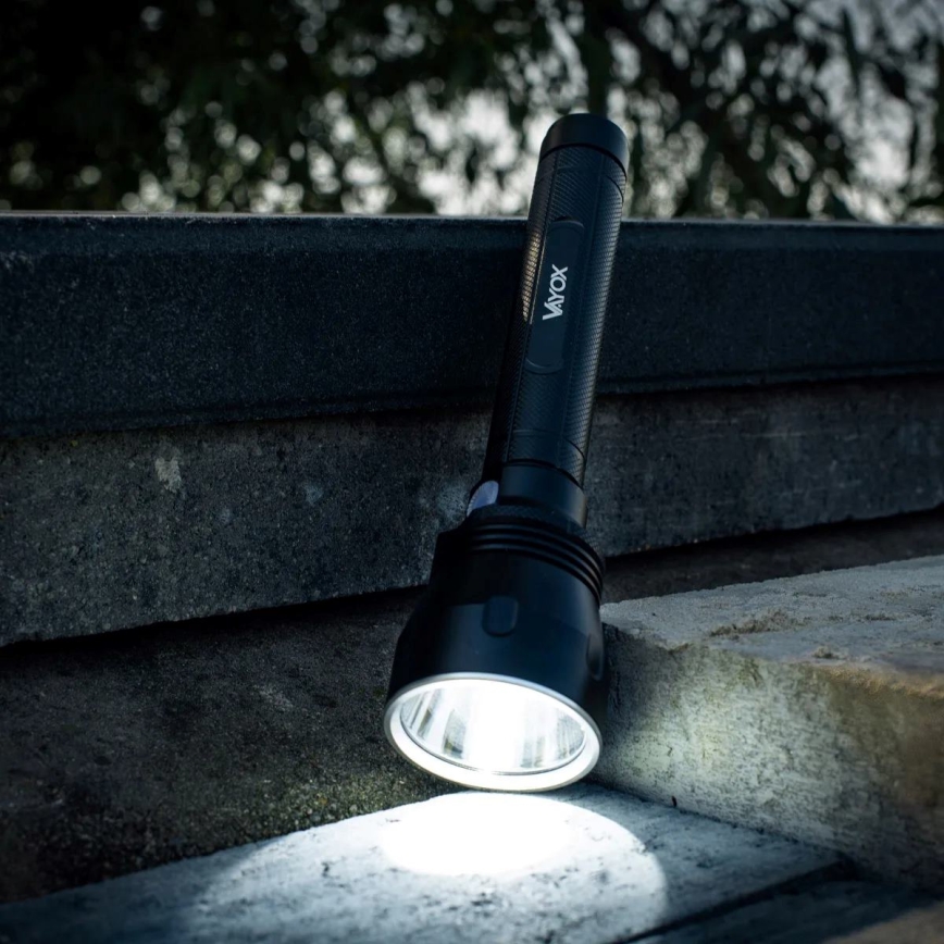 LED Dimbaar oplaadbaar zaklamp LED/20W/5V IPX5 1570 glanzend 8400 mAh