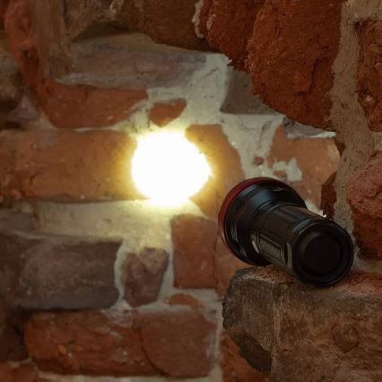 LED Dimbaar oplaadbaar zaklamp LED/20W/5V IPX5 2000 glanzend 6000 mAh