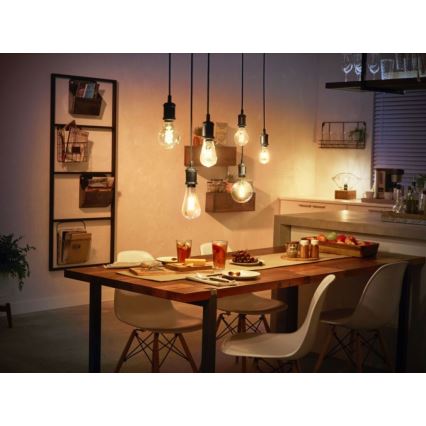 LED Dimbare lamp Philips Hue WHITE FILAMENT G125 E27/7W/230V 2100K