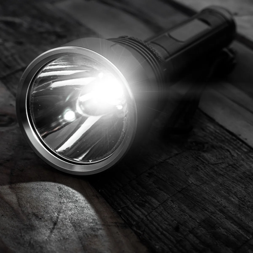 LED Dimbare Oplaadbare Zaklamp LED/20W/5V IPX5 1570 lm 8400 mAh