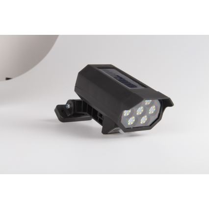 LED Dummy bewakingscamera met sensor en met een zonnepaneel LED/5W/5,5V IP65 + afstandsbediening