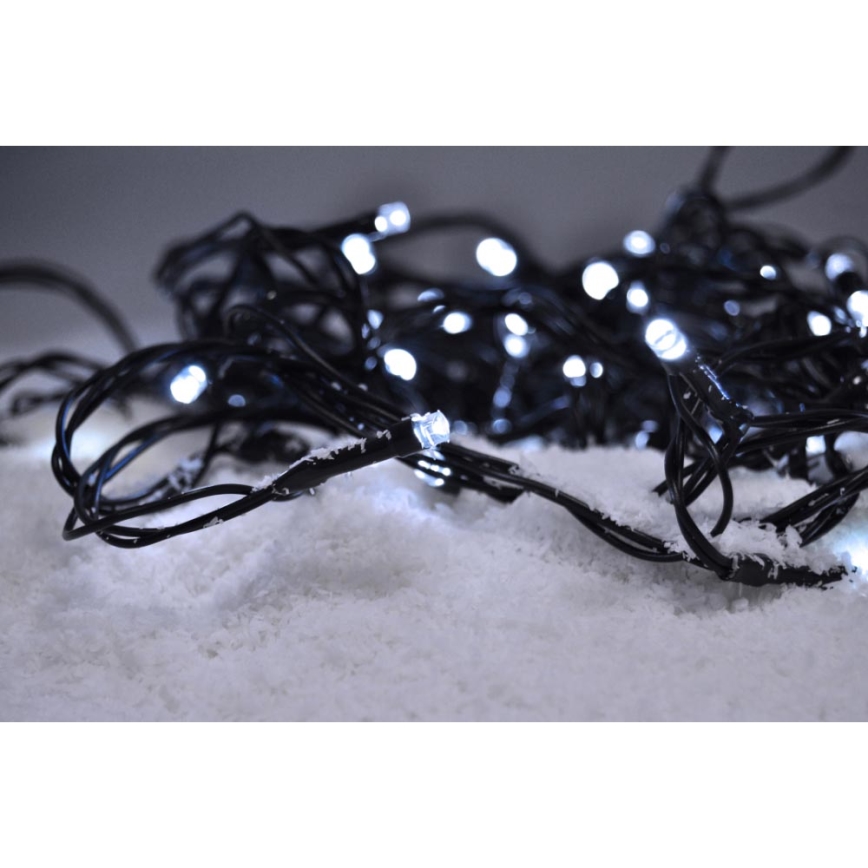 LED Kerst lichtsnoer voor buiten 50xLED/8 Functies/3xAA 8m IP44 koud wit