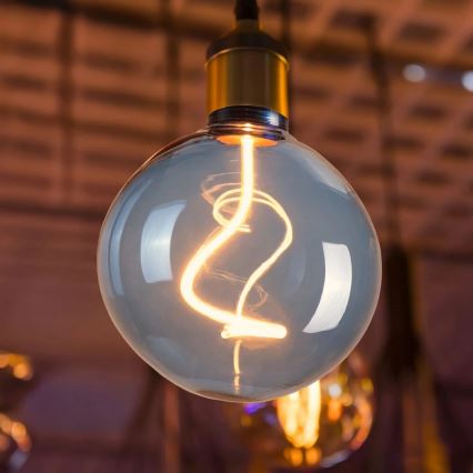 LED Lamp DECO VINTAGE FILAMENT G125 E27/4W/230V 1800K