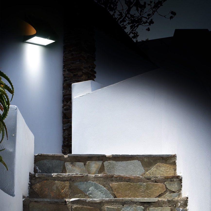 LED-lamp op zonne-energie met bewegingssensor LED/6,8W/4000 mAh 3,7V IP65