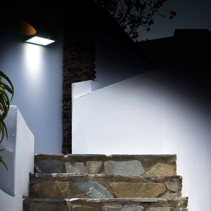 LED-lamp op zonne-energie met bewegingssensor LED/6,8W/4000 mAh 3,7V IP65