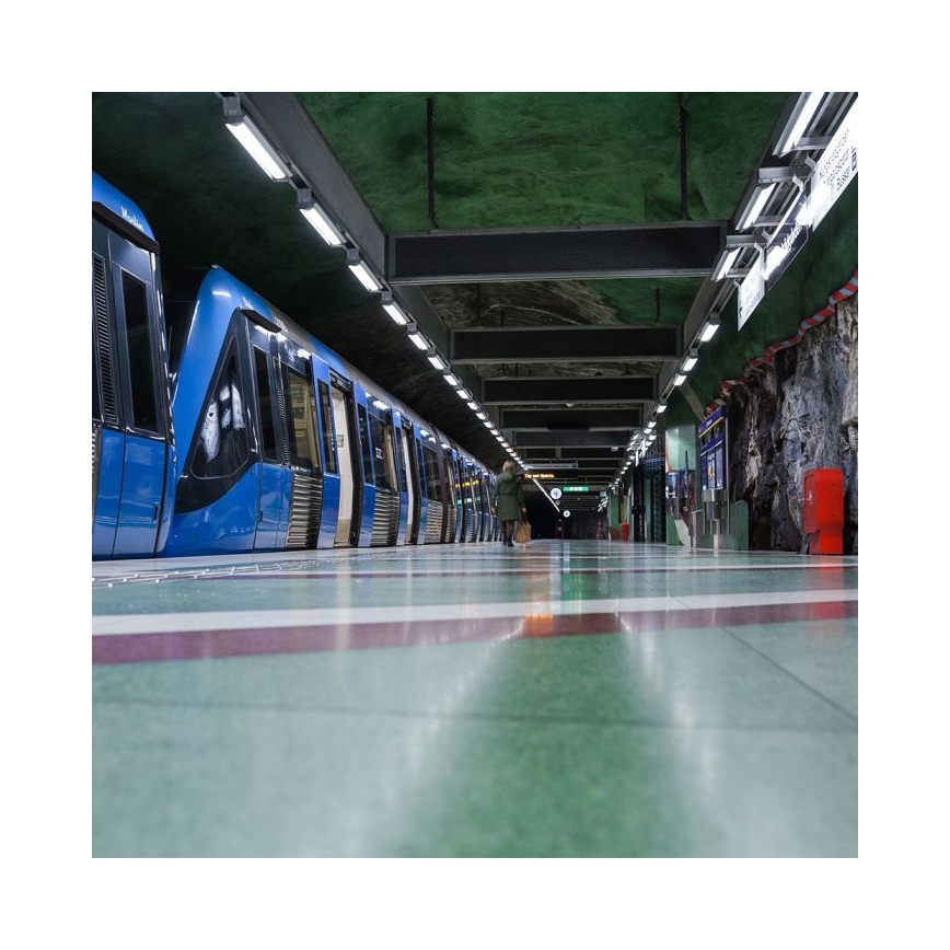 LED onderbouwarmatuur LED/40W/230V 3000K 116 cm