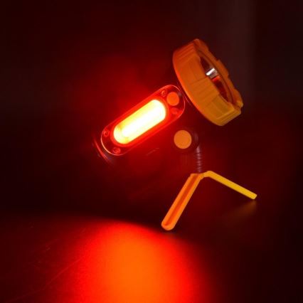 LED Oplaadbare zaklamp LED/5W/4000mAh + LED/3W