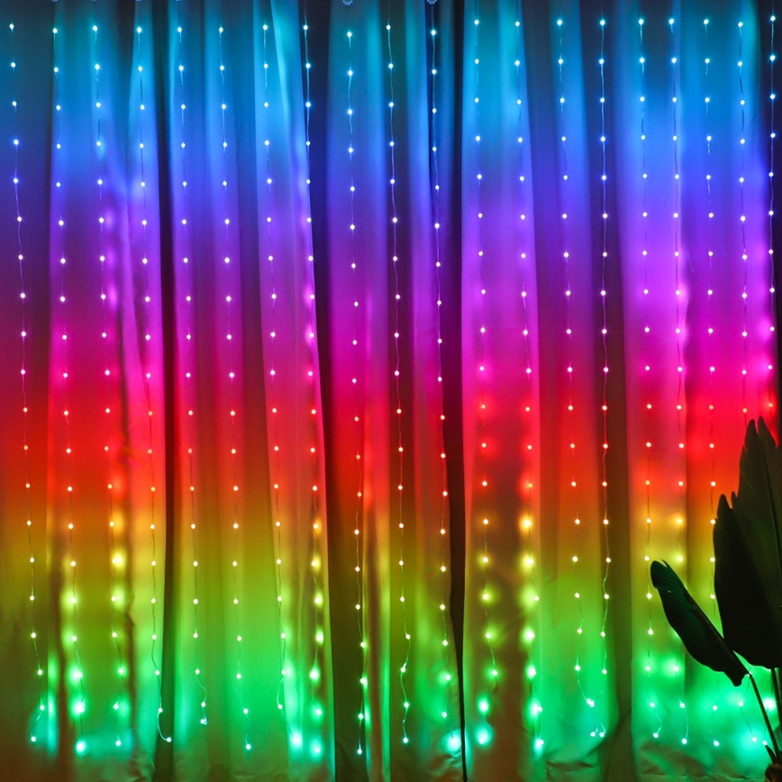 LED RGB Dimbaar Kerst gordijn WIZARD 400xLED/USB 2x2m + afstandsbediening