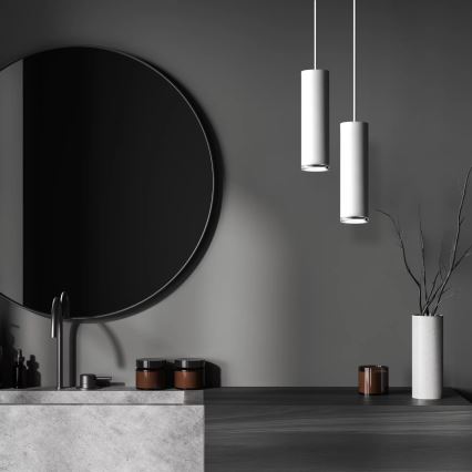 LED RGBW dimbare hanglamp voor de badkamer aan kabel TURYN 1xGU10/4,8W/230V 3000K IP44 wit + afstandsbediening