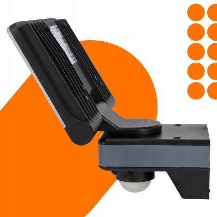 LED schijnwerper met bewegings- en schemersensor LED/44W/230V 4200K IP54 zwart