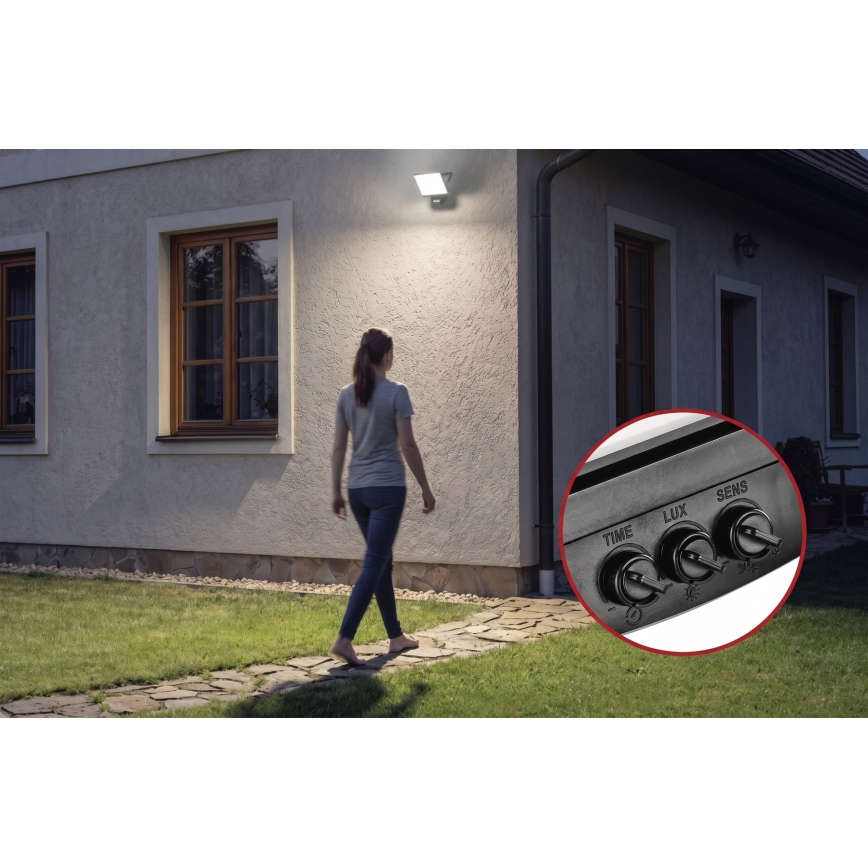 LED-schijnwerper met bewegings- en schemersensor TAMBO EVO LED/50W/230V 4000K IP44 zwart