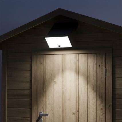 LED-schijnwerper met sensor en zonnepaneel FUJI LED/8W/3,7V 2000 mAh IP44