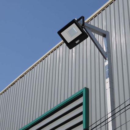 LED Schijnwerper met sensor LED/50W/230V 4000K IP65 zwart