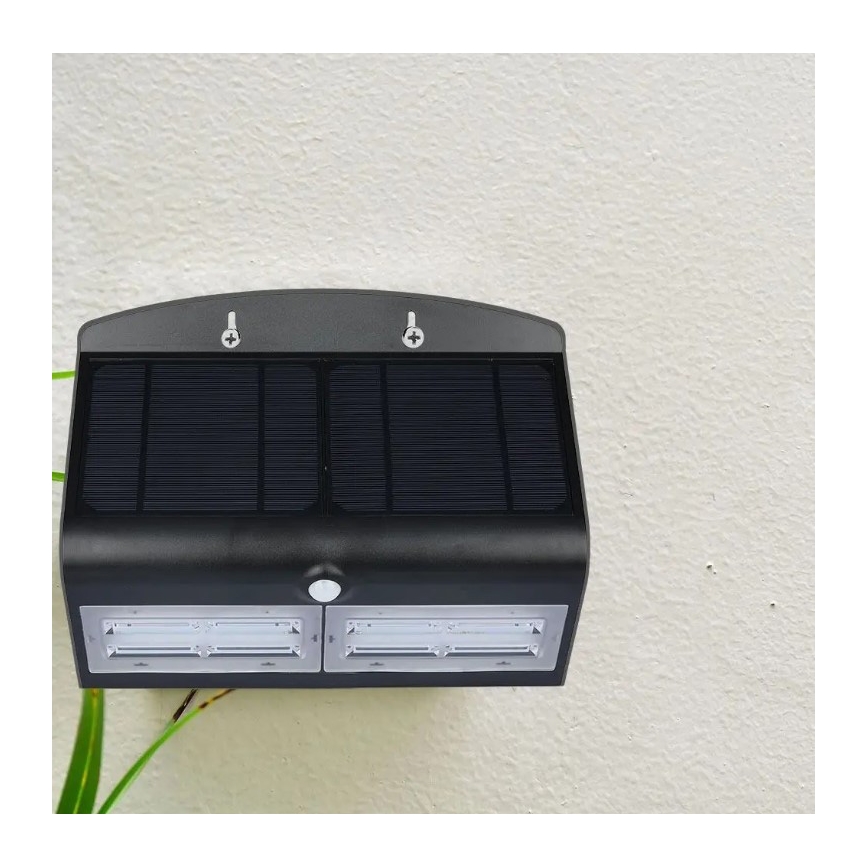 LED Solar Wand Lamp met Sensor LED/7W/3,7V 4000K IP65 zwart