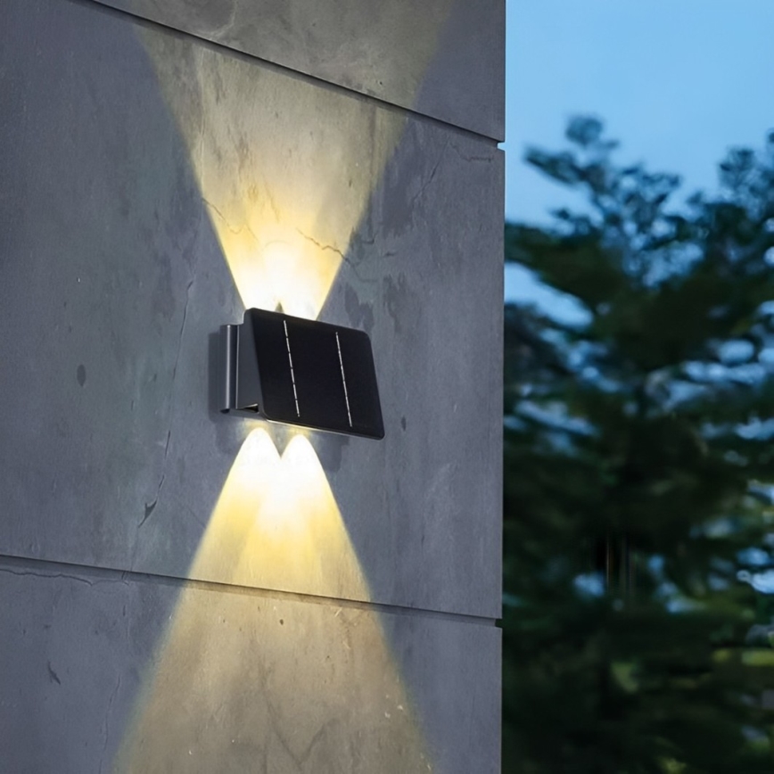 LED Solar wandlamp 4xLED/1,5W/3,7V 1500 mAh IP54 zwart