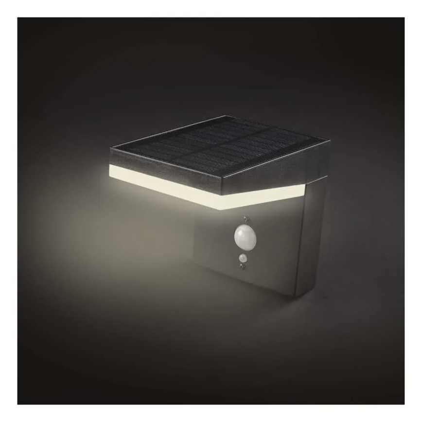 LED Solar wandlamp met sensor LED/4,4W/3,7V 2200 mAh IP44