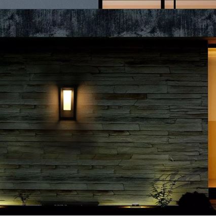 LED Solar wandlamp met sensor SAMSUNG CHIP LED/2W/3,7V IP65 2600 mAh