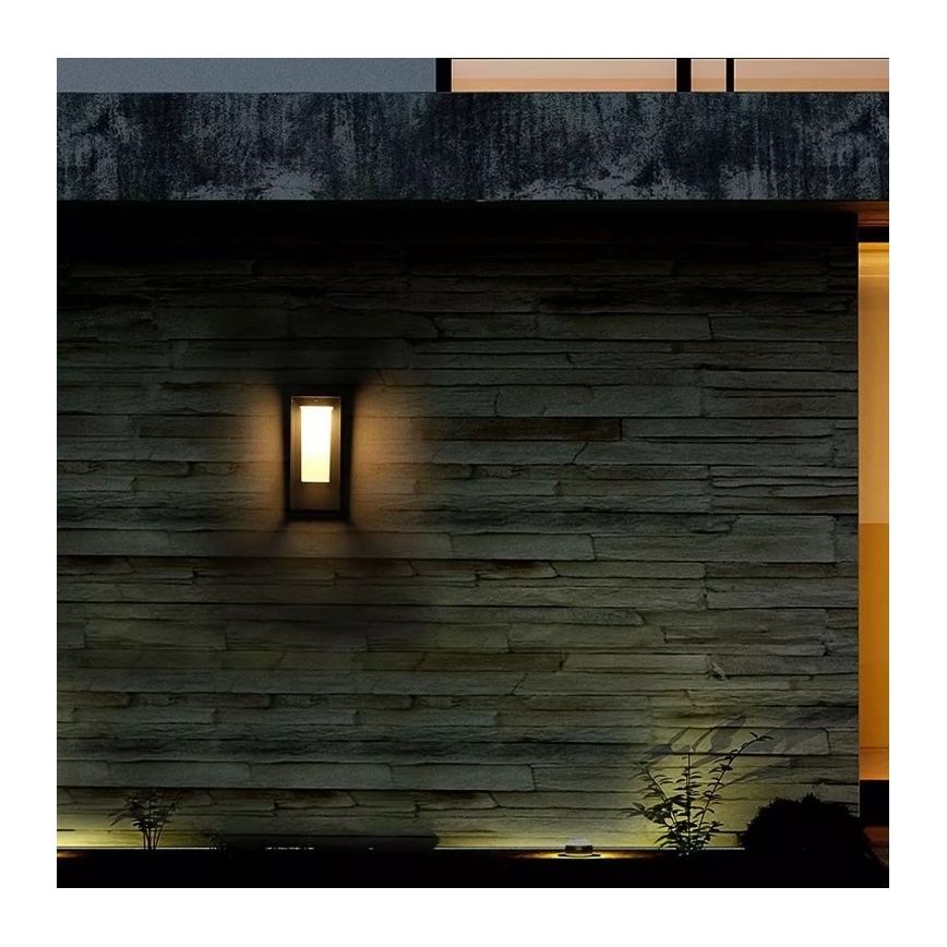LED Solar wandlamp met sensor SAMSUNG CHIP LED/2W/3,7V IP65 2600 mAh