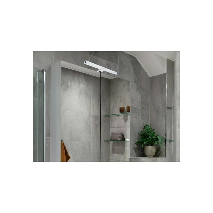 LED-spiegelverlichting voor de badkamer LED/8W/230V 30 cm IP44 glanzend chroom