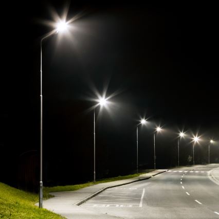 LED straatlantaarn op zonne-energie VIA 100W/10000 mAh 3,2V 6000K IP65 + afstandsbediening