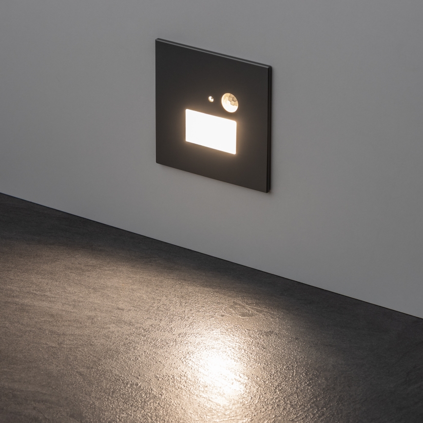 LED-traplamp met bewegings- en schemersensor LED/1,5W/230V 3000/4000/6500K zilver